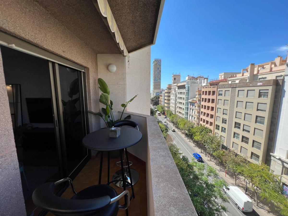 Apartamento Botero อาลิกันเต ภายนอก รูปภาพ